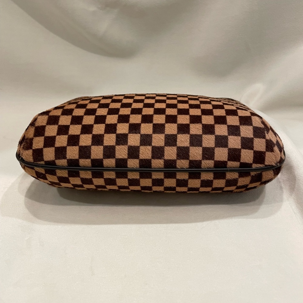 Louis Vuitton Damier Sauvage Leather Tigre Handbag - Picture 9 of 14